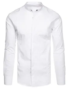 Brezčasna elegantna bela moška srajca