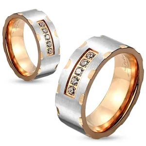 Dvobarven prstan, srebrne in bakrene barve, zareze, prozorni cirkoni, 6 mm - Velikost: 52