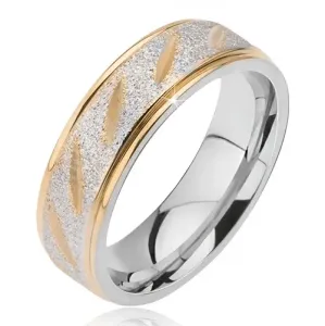 Jeklen poročni prstan - mat srednji del z zlatimi zarezami in robovi - Velikost: 50
