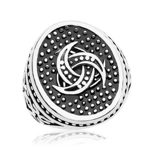 Jekleni prstan, pikčast oval s keltskim motivom, okraski na krakih - Velikost: 64