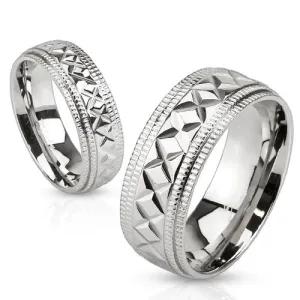Sijoč jeklen prstan srebrne barve, izboklinice in geometrične zareze, 8 mm - Velikost: 59