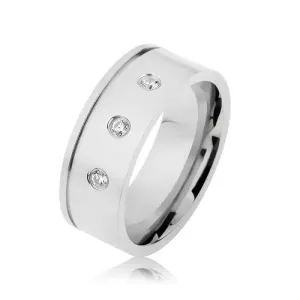 Sijoč jeklen prstan v srebrni barvi, prozorni cirkoni, vzdolžna zareza - Velikost: 62