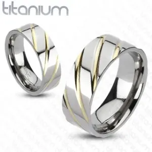 Prstan iz titana - srebrn, z zlatimi pasovi - Velikost: 59