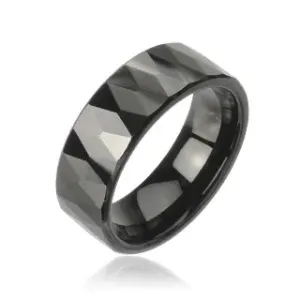 Volframov prstan z vzorcem izrezanih črnih rombov - Velikost: 49