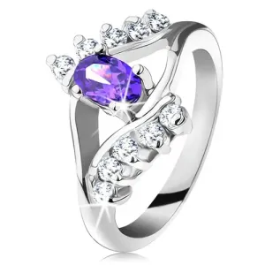 Sijoč prstan srebrne barve z ovalnim vijoličnim cirkonom, prozorna linija - Velikost: 55