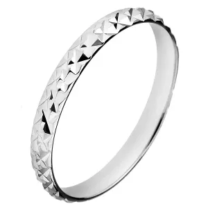 Bleščeč srebrn prstan - izbočeni rombi - Velikost: 52