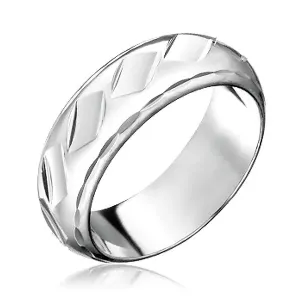 Prstan iz srebra čistine 925 - bleščeče rombaste vdolbine - Velikost: 64
