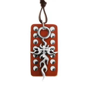Usnjena ogrlica, prilagodljiva - rjava ploščica z zakovicami, plemenski križ