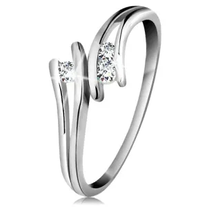 Diamantni prstan iz 14-k zlata, trije bleščeči okrogli prozorni briljanti, razcepljena kraka, belo zlato - Velikost: 50