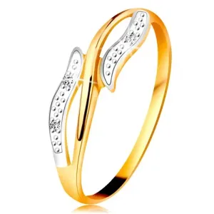 Diamantni prstan iz 14-k zlata, valovita dvobarvna kraka, trije prozorni diamanti - Velikost: 50